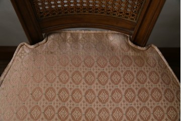 中古　DREXEL HERITAGE(ドレクセルヘリテイジ)　Et Cetera(エトセトラ)コレクション　エレガントな雰囲気づくりが叶うサイドチェア4脚セット　(R-079157)