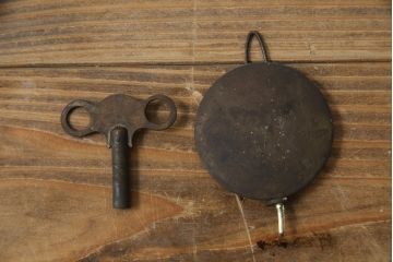 アンティーク時計　アメリカ　ウォーターベリー　DOROP OCTAGON STRIKE　レトロな雰囲気あふれる八角柱時計(古時計、掛け時計)(R-079159)