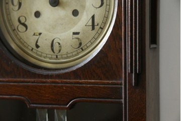 アンティーク時計　大正〜昭和初期　精工舎(SEIKOSHA、セイコー)　TRADE(S)MARK　クォーツ式　レトロシックな雰囲気漂う掛け時計(柱時計、古時計)　(R-079161)