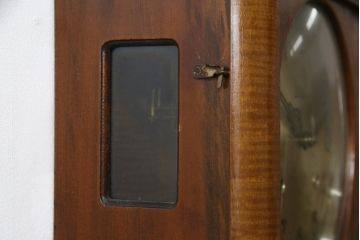 和製アンティーク　Meiji(明治時計社)　クォーツ式　昭和レトロな空間づくりに活躍する掛け時計(柱時計、古時計、振り子時計)(R-079162)