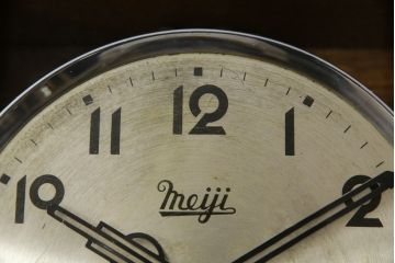 和製アンティーク　Meiji(明治時計社)　クォーツ式　昭和レトロな空間づくりに活躍する掛け時計(柱時計、古時計、振り子時計)(R-079162)