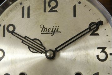 和製アンティーク　Meiji(明治時計社)　クォーツ式　昭和レトロな空間づくりに活躍する掛け時計(柱時計、古時計、振り子時計)(R-079162)