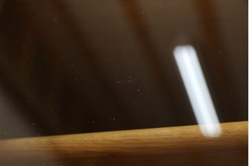 中古　飛騨産業　キツツキマーク　森のことばシリーズ　節を主役とした木本来の味わいを楽しめるキャビネット(食器棚、カップボード、収納棚、戸棚、飾り棚)(定価約44万円)(R-079167)