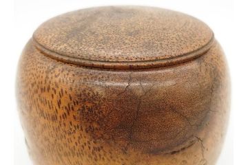 時代物　竹製　木目を生かしたデザインが目を引く碁笥(中国?、唐物?、囲碁)(R-079173)