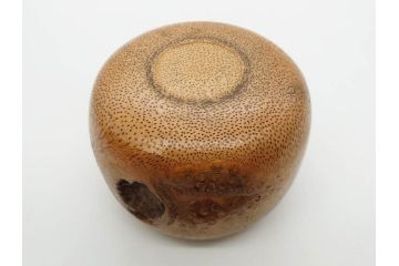 時代物　竹製　木目を生かしたデザインが目を引く碁笥(中国?、唐物?、囲碁)(R-079173)