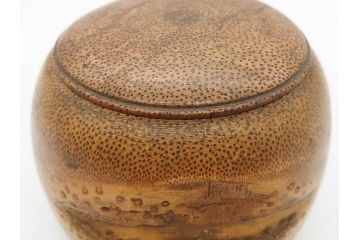 時代物　竹製　木目を生かしたデザインが目を引く碁笥(中国?、唐物?、囲碁)(R-079173)
