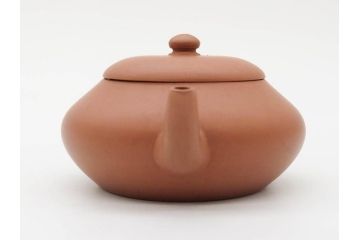 山田常山　朱泥　土の温もりを感じる茶銚(急須、茶注、煎茶道具、茶道具、茶器、和食器、共箱付き)(R-079174)