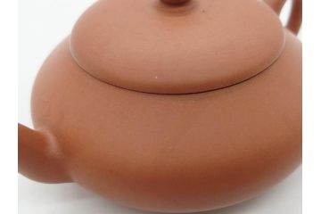 山田常山　朱泥　土の温もりを感じる茶銚(急須、茶注、煎茶道具、茶道具、茶器、和食器、共箱付き)(R-079174)