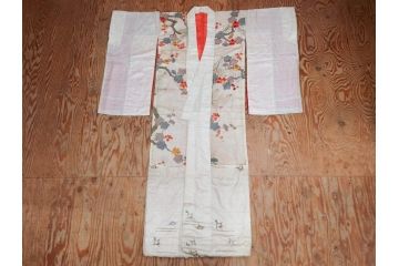 アンティーク　明治〜大正期　正絹　刺繍　着物(古布、リメイク、絞り染め、金糸、衣装、和服、和装、女性、松、梅、花、鶴、ツル、鳥、シルク、日本、ジャパン、Japanese KIMONO)(R-079178)