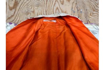 アンティーク　明治〜大正期　正絹　刺繍　着物　打掛(古布、リメイク、衣装、和服、和装、女性、松竹梅、花、波、海、鶴、ツル、鳥、シルク、日本、ジャパン、Japanese KIMONO)(R-079179)