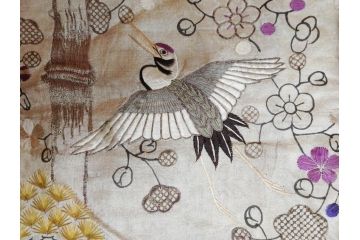 アンティーク　明治〜大正期　正絹　刺繍　着物　打掛(古布、リメイク、衣装、和服、和装、女性、松竹梅、花、波、海、鶴、ツル、鳥、シルク、日本、ジャパン、Japanese KIMONO)(R-079179)