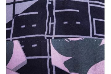 アンティーク　大正〜昭和初期　縮緬　着物(古布、リメイク、いろは文、巴、卍、衣装、和服、和装、シルク、日本、ジャパン、Japanese KIMONO)(R-079182)　
