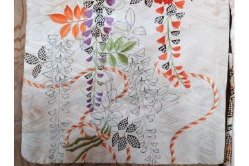 アンティーク　正絹　刺繍　羽織(古布、リメイク、菊、牡丹、竹、扇子、花しょうぶ、梅、藤、衣装、和服、和装、シルク、日本、ジャパン、Japanese KIMONO)(R-079184)