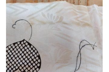 アンティーク　正絹　刺繍　羽織(古布、リメイク、菊、牡丹、竹、扇子、花しょうぶ、梅、藤、衣装、和服、和装、シルク、日本、ジャパン、Japanese KIMONO)(R-079184)