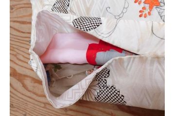 アンティーク　正絹　刺繍　羽織(古布、リメイク、菊、牡丹、竹、扇子、花しょうぶ、梅、藤、衣装、和服、和装、シルク、日本、ジャパン、Japanese KIMONO)(R-079184)