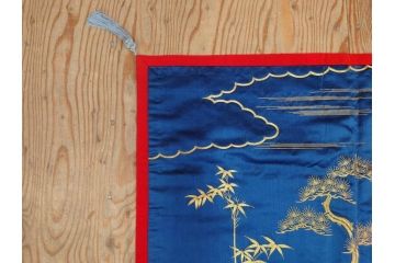 江戸〜明治期　細かな刺繍が美しい掛袱紗(古裂、古布、リメイク、金糸、鶴、ツル、松竹梅、ふくさ、フクサ、帛紗、服紗、房付き)(R-079185)