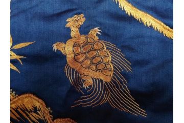 江戸〜明治期　細かな刺繍が美しい掛袱紗(古裂、古布、リメイク、金糸、鶴、ツル、松竹梅、ふくさ、フクサ、帛紗、服紗、房付き)(R-079185)