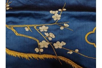 江戸〜明治期　細かな刺繍が美しい掛袱紗(古裂、古布、リメイク、金糸、鶴、ツル、松竹梅、ふくさ、フクサ、帛紗、服紗、房付き)(R-079185)