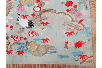 江戸〜明治期　正絹　縮緬　緻密に刺繍された吉祥文様が素晴らしい古布(掛袱紗、リメイク、金糸、松竹梅、鶴、ツル、カメ、亀、古裂、服紗、フクサ、ふくさ、帛紗)(R-079186)