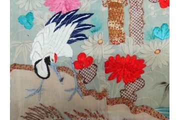 江戸〜明治期　正絹　縮緬　緻密に刺繍された吉祥文様が素晴らしい古布(掛袱紗、リメイク、金糸、松竹梅、鶴、ツル、カメ、亀、古裂、服紗、フクサ、ふくさ、帛紗)(R-079186)