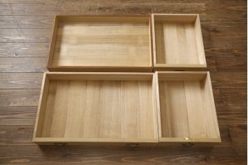 中古　品のある佇まいが魅力的なシンプルなデザインの春日部総桐箪笥(総桐たんす、並厚、四方丸、衣装箪笥、着物箪笥、和タンス、引き出し)(R-079191)