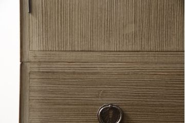 中古　品のある佇まいが魅力的なシンプルなデザインの春日部総桐箪笥(総桐たんす、並厚、四方丸、衣装箪笥、着物箪笥、和タンス、引き出し)(R-079191)