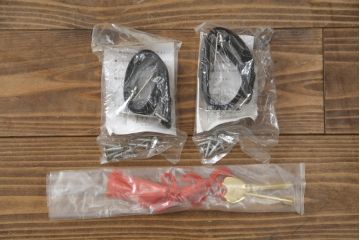 中古　広島・府中家具　日本伝統木芸士　大畠輝登作　備後府中　寿山作　金色の装飾が上品な雰囲気を醸し出す 総桐箪笥(総桐たんす、胴丸、着物たんす、衣装箪笥、和タンス、引き出し、チェスト、バラ売り可能)(R-079192)