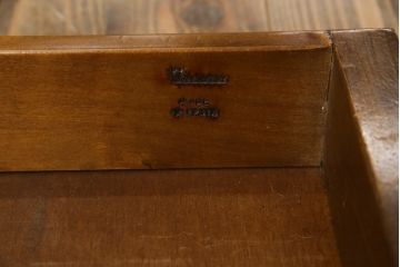 中古　スペイン製　バロッサバレンティ(VARO,S.A. VALENTI)　優雅なフォルムが美しい引き出し付きダイニングテーブル(食卓、4人掛け、6人掛け)(R-079193)