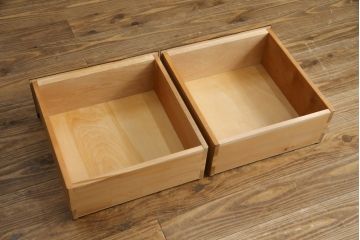 中古　美品　松本民芸家具　和・洋どちらのお部屋にも取り入れやすいローボード(テレビ台、テレビボード、サイドボード、サイドキャビネット、収納棚、戸棚、引き出し、リビングボード)(R-079194)