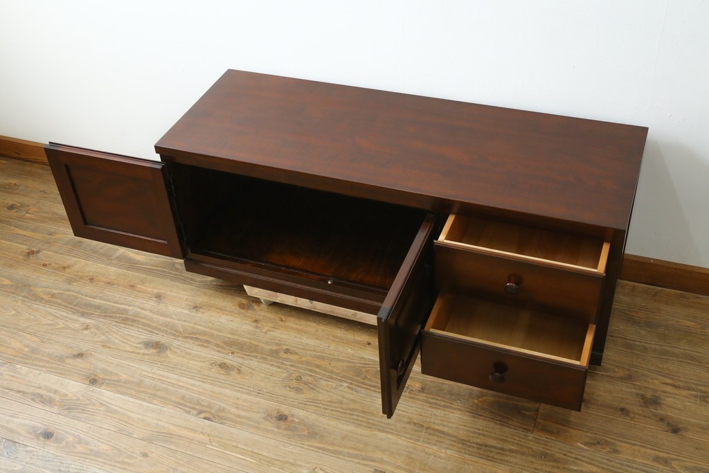 中古　美品　松本民芸家具　和洋どちらのお部屋にも取り入れやすいローボード　(R-079194)