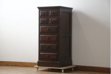 中古　美品　国産　民芸家具　シックで落ち着きのある空間を演出するチェスト(引き出し、サイドチェスト、縦型チェスト、ハイチェスト、小物収納)(R-079195)