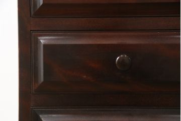 中古　美品　国産　民芸家具　シックで落ち着きのある空間を演出するチェスト(引き出し、サイドチェスト、縦型チェスト、ハイチェスト、小物収納)(R-079195)