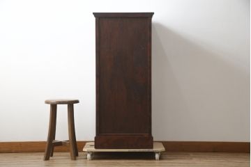 中古　美品　国産　民芸家具　シックで落ち着きのある空間を演出するチェスト(引き出し、サイドチェスト、縦型チェスト、ハイチェスト、小物収納)(R-079195)