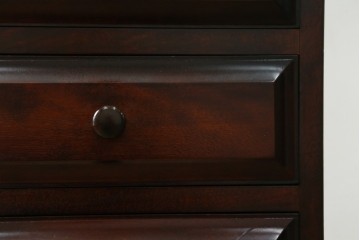 中古　美品　国産　民芸家具　シックで落ち着きのある空間を演出するチェスト　(R-079195)