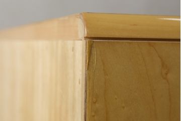 中古　美品!!　最高級!!　松創(MATSUSO・マツソウ)　バーズアイメープル　シンプルで洗練された佇まいが魅力的なチェスト(引き出し)(定価約120万円)(R-079196)