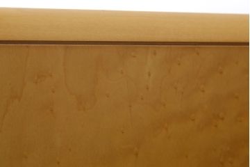中古　美品!!　最高級!!　松創(MATSUSO・マツソウ)　バーズアイメープル　シンプルで洗練された佇まいが魅力的なチェスト(引き出し)(定価約120万円)(R-079196)