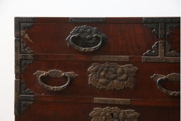 和製ビンテージ　熊野洞　意匠を凝らした手打ち金具が魅力的な小箪笥(仙台箪笥、収納箪笥、和たんす、整理タンス、引き出し、ヴィンテージ)(R-079200)