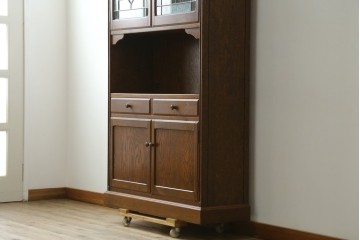 中古　三越家具　COUNTRY HOUSE(カントリーハウス)　Brugge(ブルージュ)　プロパティ　ステンドグラスが上品なキャビネット　(R-079201)