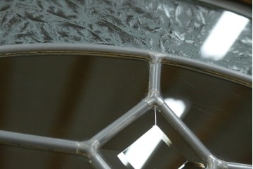 中古　三越家具　COUNTRY HOUSE(カントリーハウス)　Brugge(ブルージュ)　プロパティ　ステンドグラスが上品なキャビネット　(R-079201)