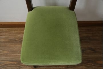 中古　三越家具(現カントリーハウス)　Brugge(ブルージュ)　オーク材　クラシカルな雰囲気漂うドレッサーとチェアのセット(化粧台、鏡台、ミラー、イス、椅子)(R-079202)