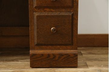 中古　三越家具(現カントリーハウス)　Brugge(ブルージュ)　オーク材　クラシカルな雰囲気漂うドレッサーとチェアのセット(化粧台、鏡台、ミラー、イス、椅子)(R-079202)