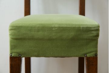 中古　三越家具(現カントリーハウス)　Brugge(ブルージュ)　オーク材　クラシカルな雰囲気漂うドレッサーとチェアのセット(化粧台、鏡台、ミラー、イス、椅子)(R-079202)