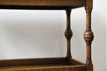 イギリスアンティーク　気品漂う佇まいが魅力的な挽き物脚のキッチンワゴン(トロリー、サイドテーブル、ワゴンテーブル、キャスターワゴン、英国)(R-079207)