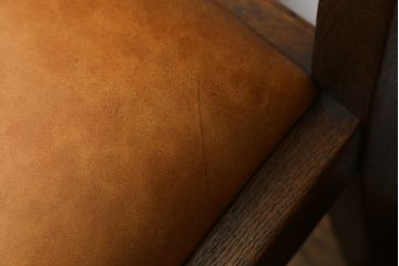 イギリスアンティーク　オーク材　ツイストレッグがクラシカルでおしゃれな雰囲気を醸し出すダイニングチェア4脚セット(アームレスチェア、椅子、イス、英国、バラ売り可能)(R-079209)