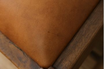 イギリスアンティーク　オーク材　ツイストレッグがクラシカルでおしゃれな雰囲気を醸し出すダイニングチェア4脚セット(アームレスチェア、椅子、イス、英国、バラ売り可能)(R-079209)