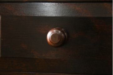 中古　特注品　松本民芸家具　整理タンス　シックで上品な佇まいが魅力的なチェスト(洋服タンス、衣装たんす、引き出し)(R-079211)