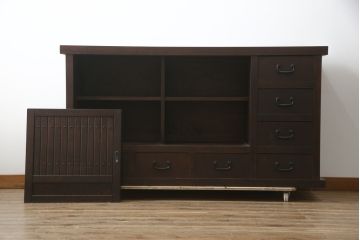中古　希少な廃番品!!　タモ材　和モダンスタイルのお部屋とも相性抜群のシックな水屋箪笥サイドボード(収納棚、戸棚、食器棚、カップボード、サイドキャビネット)(R-079217)