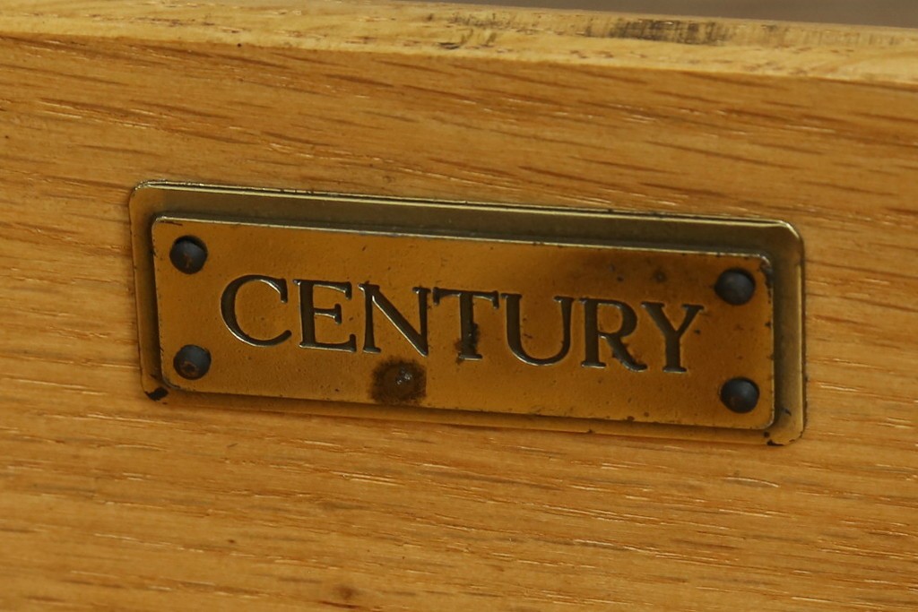 中古　アメリカ製　高級品!!　希少モデル　Century Furniture(センチュリー・ファニチャー)　シノワズリ様式のサイドボード　(R-079218)