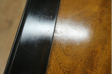中古　アメリカ製　高級品!!　希少モデル　Century Furniture(センチュリー・ファニチャー)　シノワズリ様式のサイドボード　(R-079218)