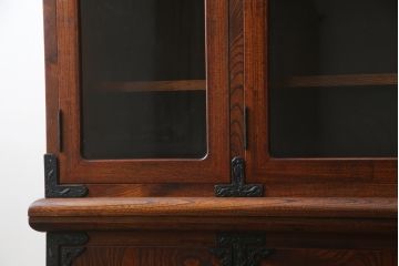 中古　美品　岩谷堂箪笥　菊幸　高級感のある欅(ケヤキ)材の木目が魅力的なサイドキャビネット(収納棚、戸棚、食器棚、カップボード、サイドボード)(R-079223)